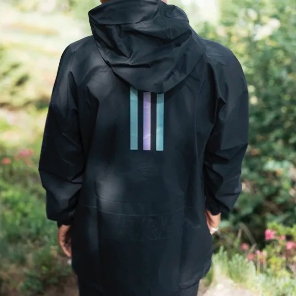 Adidas Terrex Myshelter Gore-Tex Rain Jacket - Picture 11 of 13